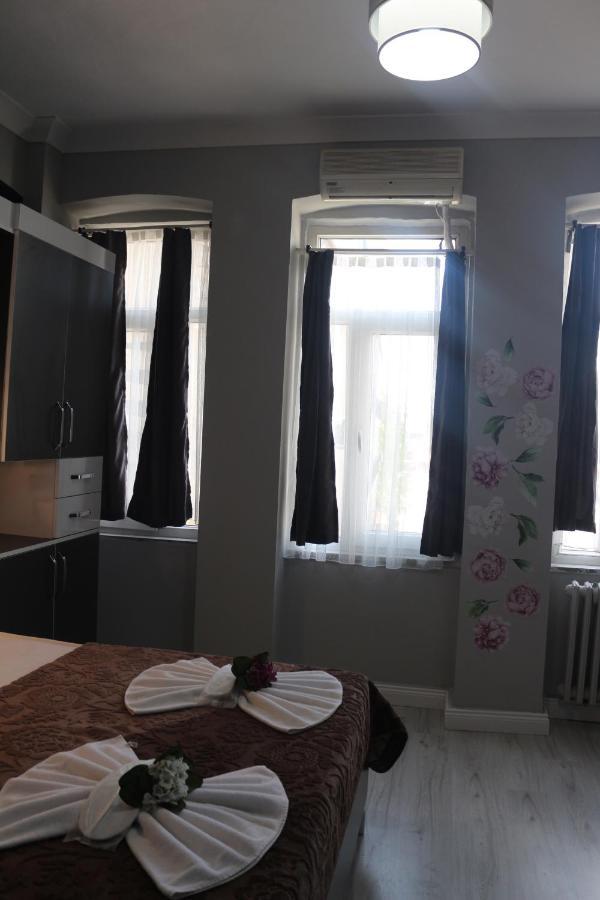 Taksim Hostel Green House Istanbul Bagian luar foto