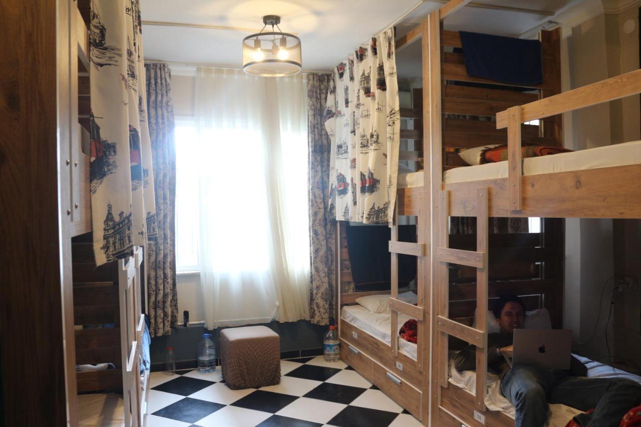 Taksim Hostel Green House Istanbul Bagian luar foto