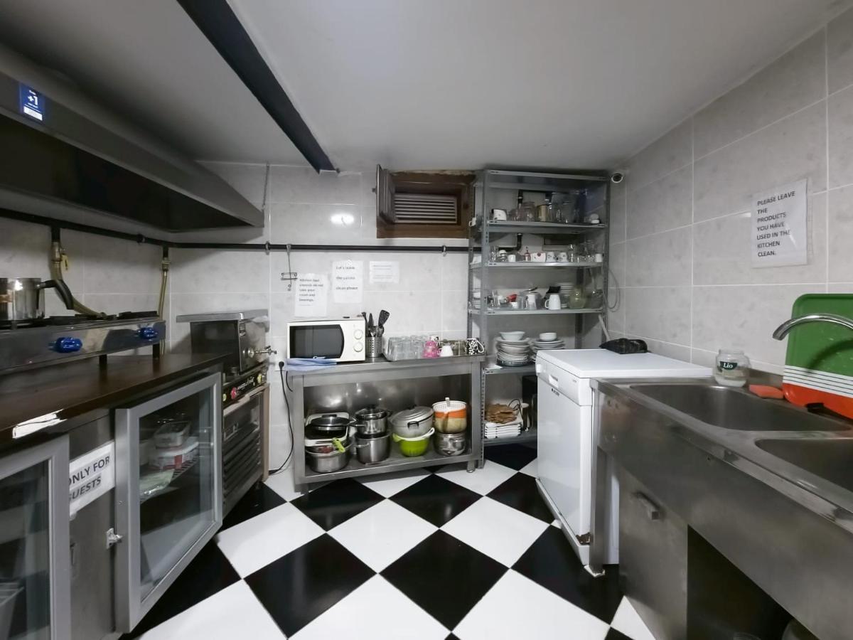 Taksim Hostel Green House Istanbul Bagian luar foto