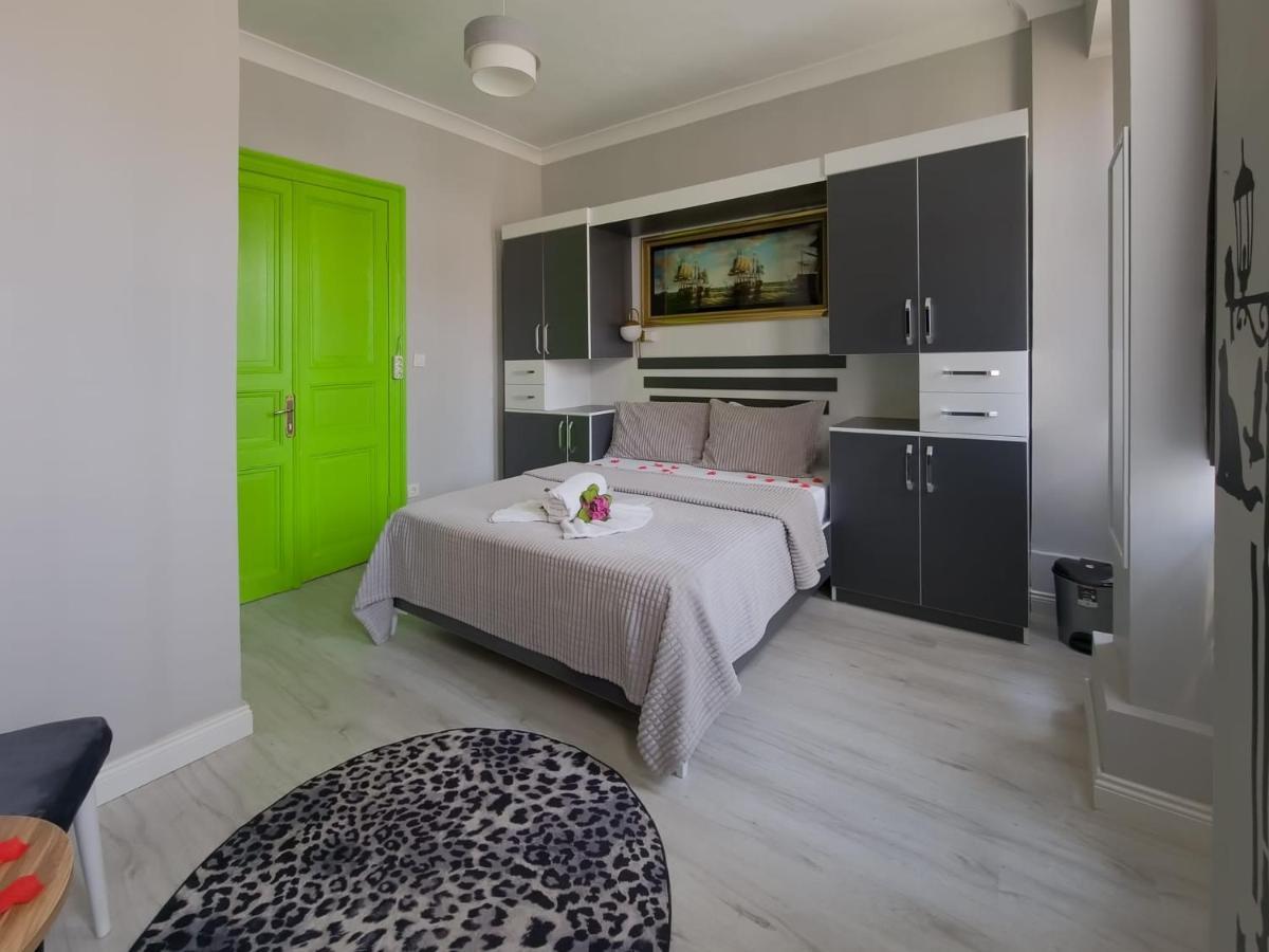Taksim Hostel Green House Istanbul Bagian luar foto