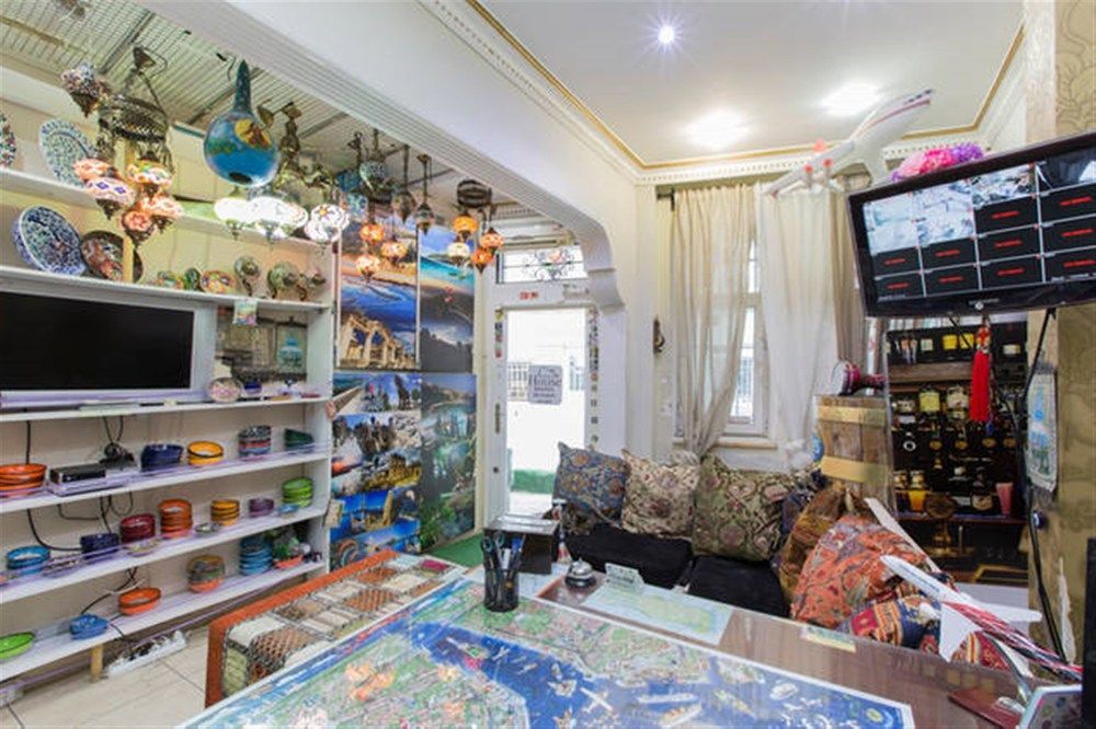 Taksim Hostel Green House Istanbul Bagian luar foto